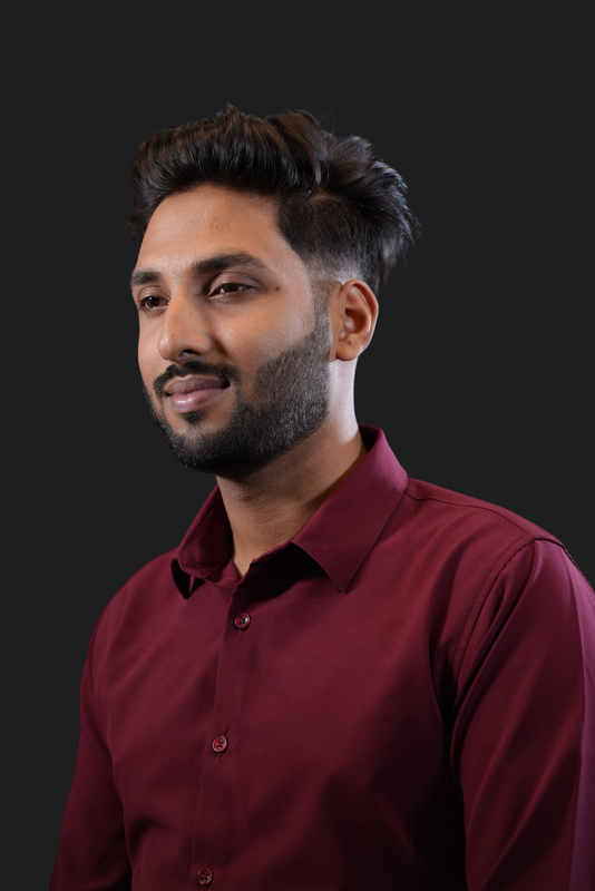 ILIAF Elegant Maroon Executive Shirt - Boardroom-Ready Formalwear - Image 3