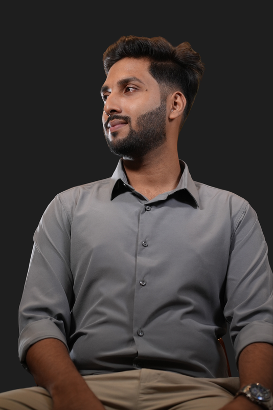 ILIAF Smart Ash Minimalist Dress Shirt - Premium Office Attire - Image 2