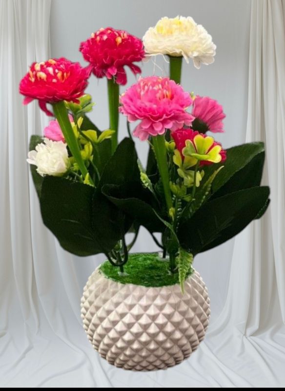 চায়না আর্টিফিশিয়াল ফুল।