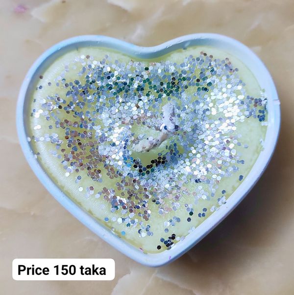 love shape sented candel