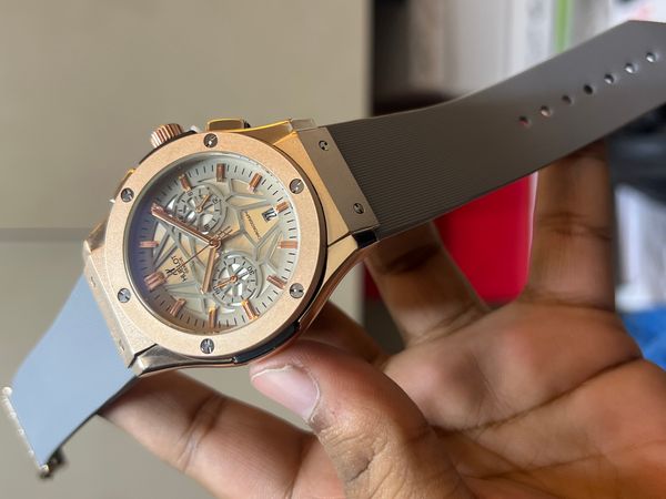 HUBLOT BELT SPIDER SILVER DIAL ROSE GOLD CASE SILVER BELT
