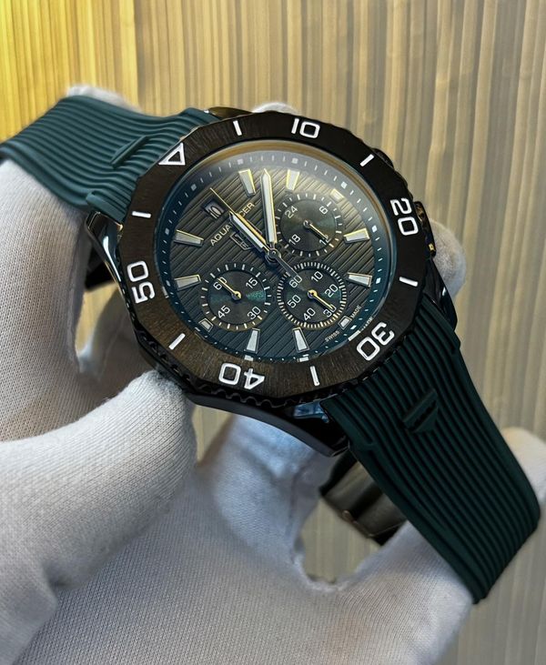 Tag Aquaracer Green Waffle Dial Black Belt Belt