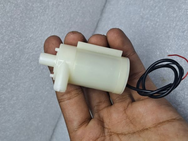 3.7V - 6V Mini Water Pump