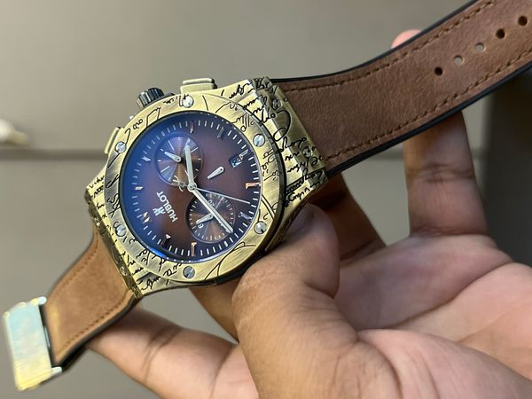 HUBLOT ENGRAVED GOLDEN CASE BROWN BELT