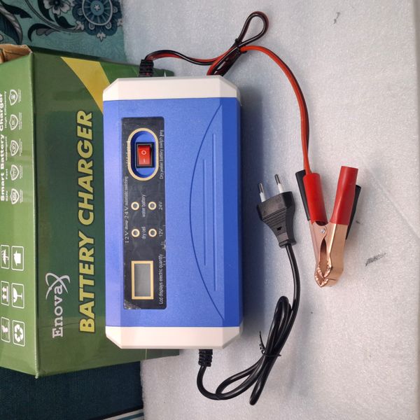 12V / 24V Autocut Battery Charger 15A