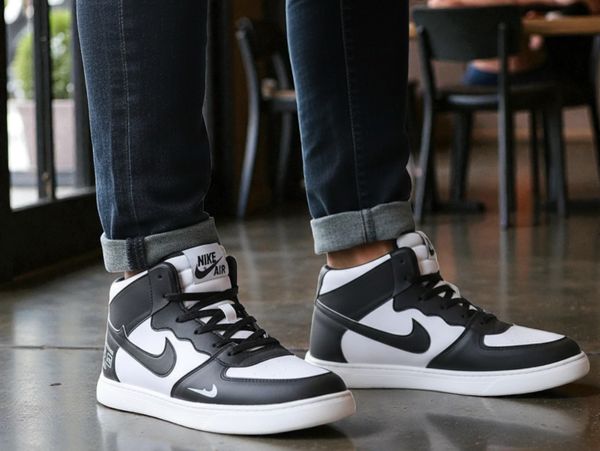 Premium Quality Sneaker(HN-3)