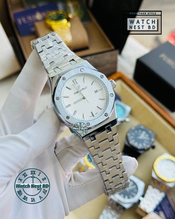 Audemars Piguet AP Silver White Quartz Movement Sqr Watch (AA Grade)
