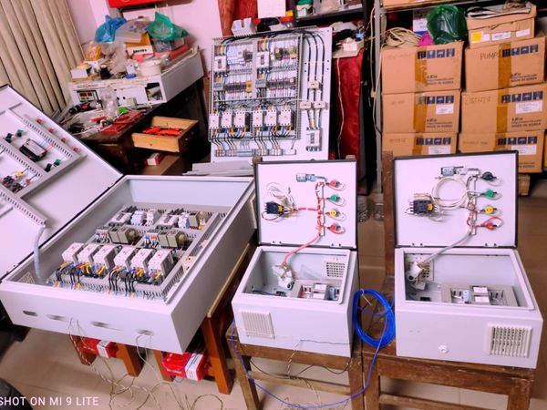 motor control panel woring completely