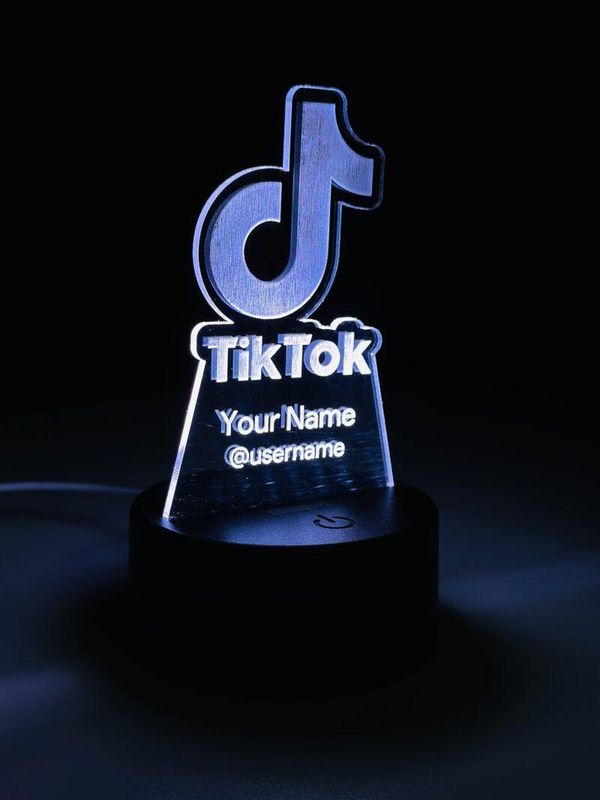 Customizable Multicolor Acrylic Night Lamp – TikTok Edition – White