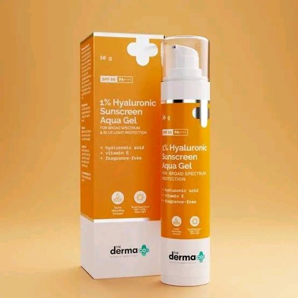 The Derma Co 1% Hyaluronic Sunscreen Aqua Ultra Light Gel with SPF 50 PA++++ (50g)