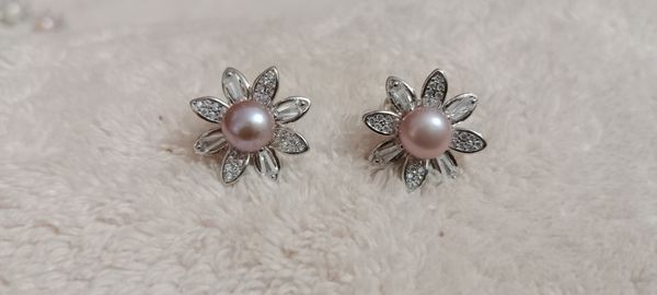 Pearl Ear Ring