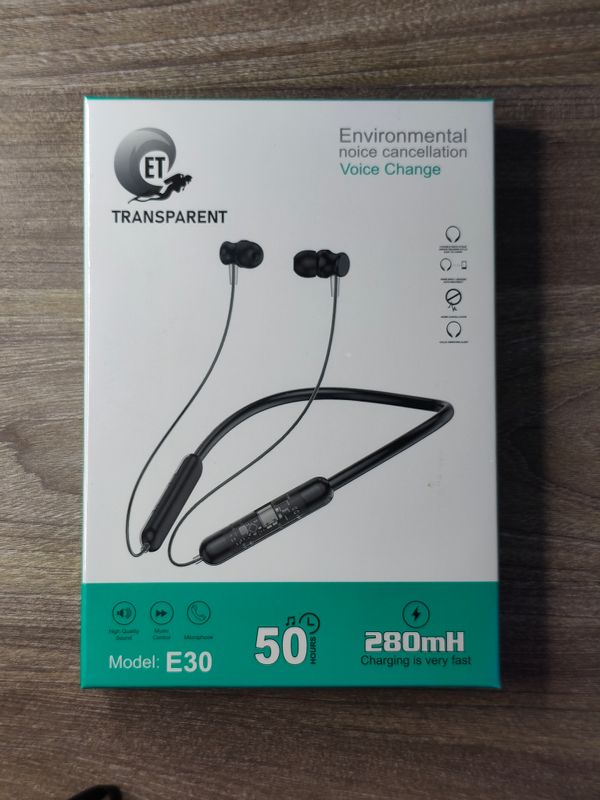 E30 neckband transparent 50 hour 280 mh fast charging