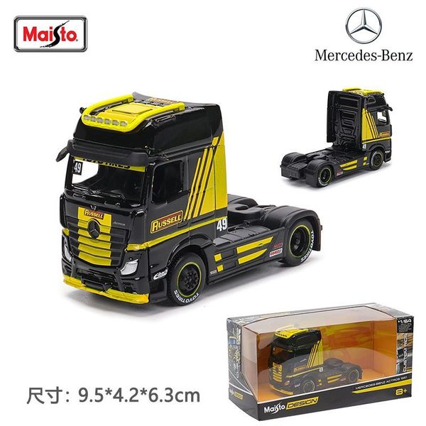 Maisto 1:64 Mercedes-Benz 1851 MP4 Gigaspace Russel