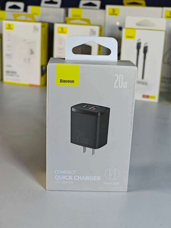 Baseus Compact Quick Charger U+C 20W CN