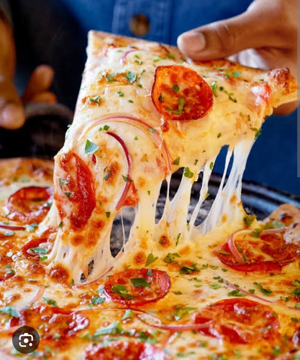 Italian cheesy pizza 12 inch
