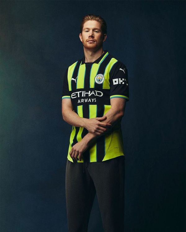 MANCHESTER CITY AWAY KIT 24/25