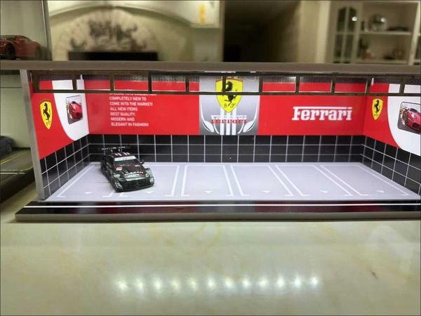 1:64 Diorama House: Ferrari with LED