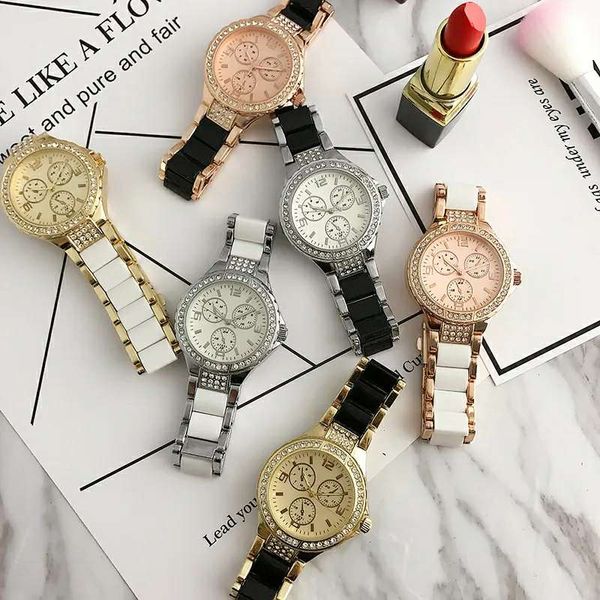 Mk watch