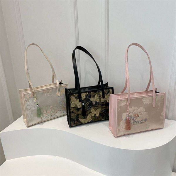 Summer new fashion casual shoulder bag All color available Color: black/pink/off white Metarial: pu lather
