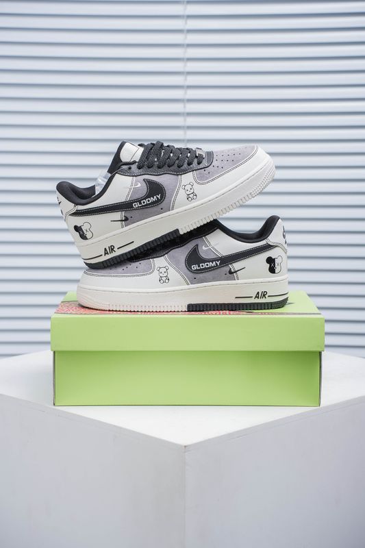 Nike Air Force 1 (1:1)