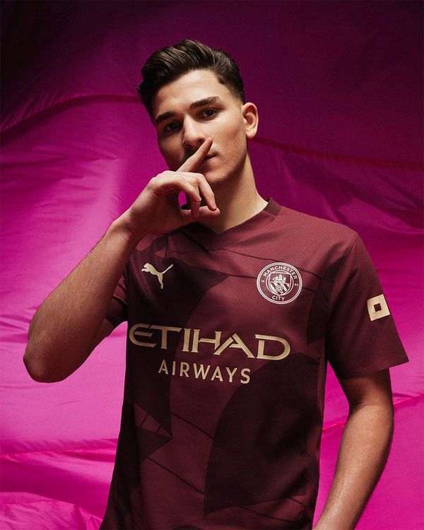 MANCHESTER CITY 3RD KIT 24/25