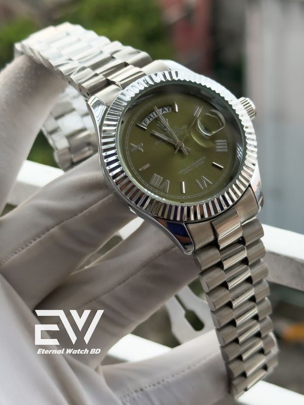 ROLEX CHAIN OLIVE DIAL SILVER BODY
