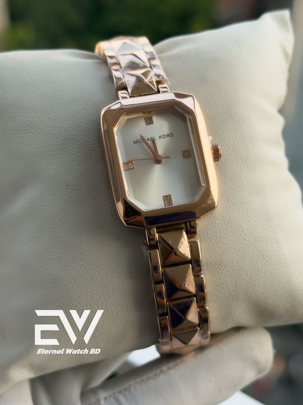 MICHAEL KORS CHAIN SQUARE WHITE DIAL RG BODY