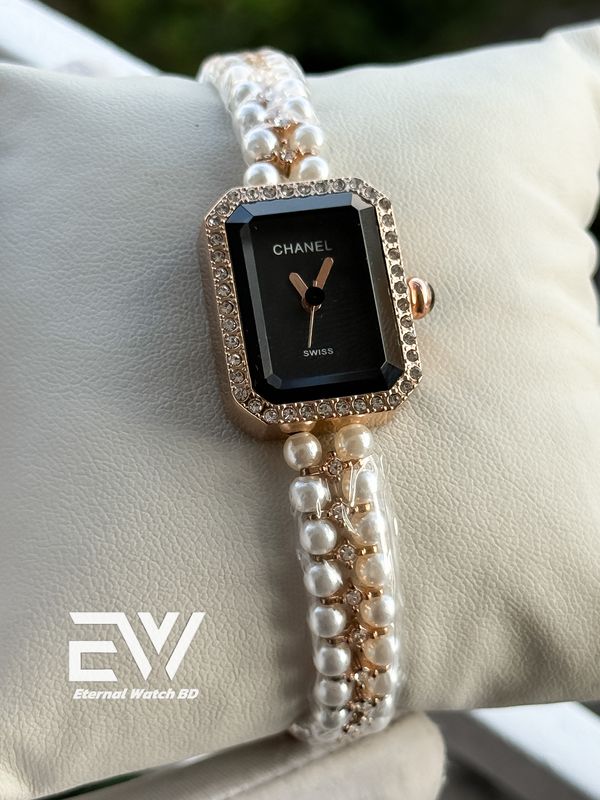 CHANEL CHAIN SQUARE ROSE GOLD CASE BLACK DIAL
