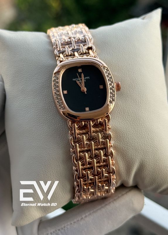 PATEK PHILLIPE CHAIN ROSE GOLD BODY BLACK DIAL