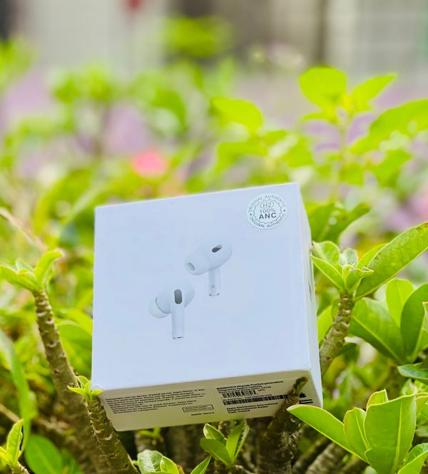 Apple Airpods Pro (2nd Generation)Dubai Copy