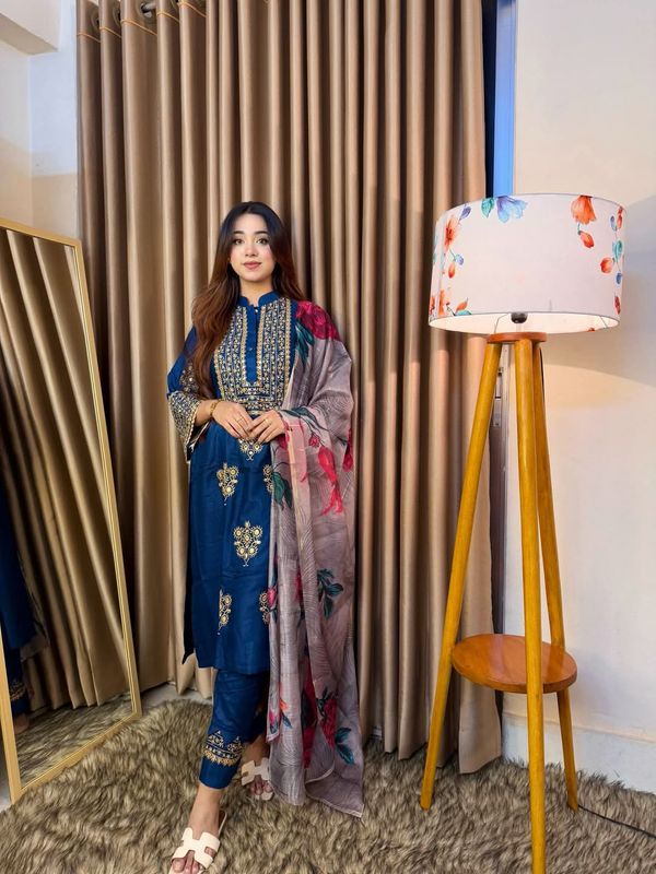 বনলতা রেডি থ্রি-পিস