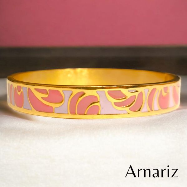 Bracelet102