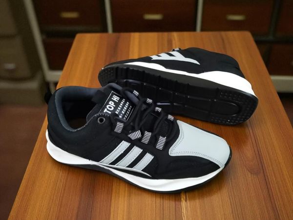 Premium Sneakers (ADS-39)
