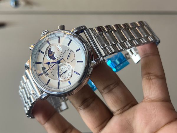 PATEK CH BIG SUB WHITE DIAL BLUE DIGIT