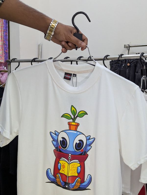 Grow plants — //unisex//T-shirt - Image 2