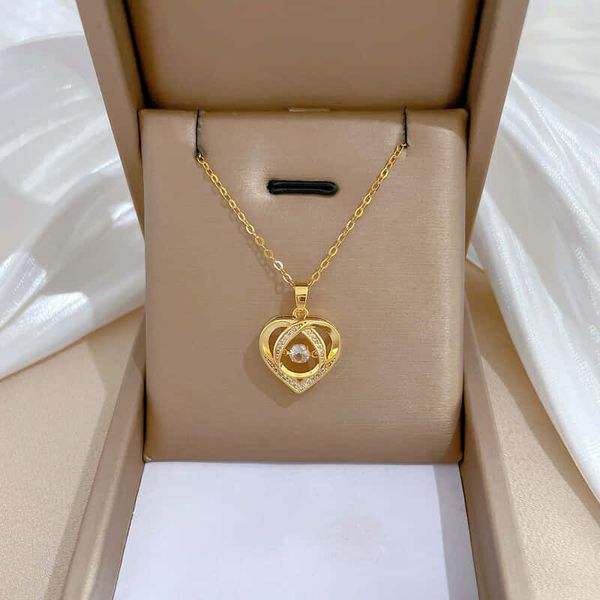 Love zircon  hellow heart shape pendent colour  guaranteed