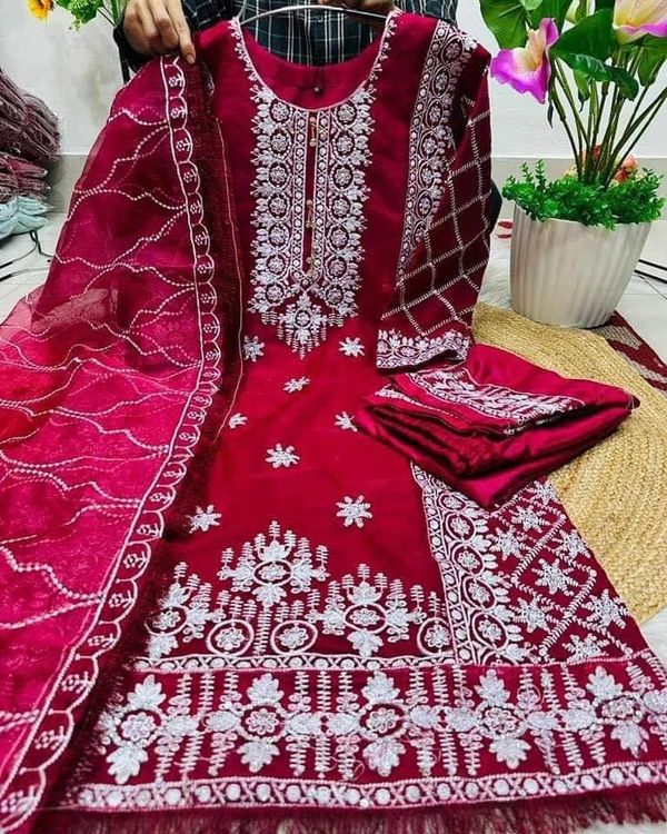 Exclusive Three Pieces