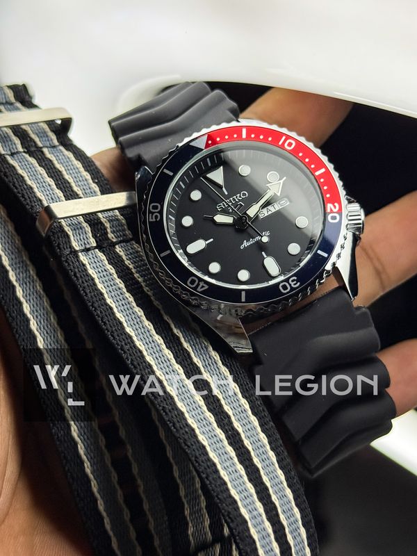 SEIKO DAY DATE SILICONE COKE WITH FREE NATO