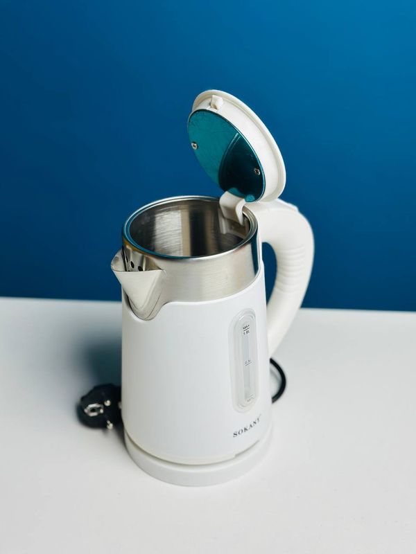 Sokany SK-0808 1L Electric Water Kettle – Random Color (Black/White) .