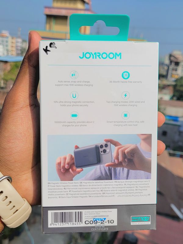 Joyroom magnetic wireless power bank - Image 3