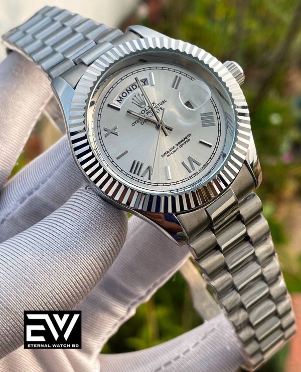 ROLEX DAY-DATE SILVER CH SILVER DIAL