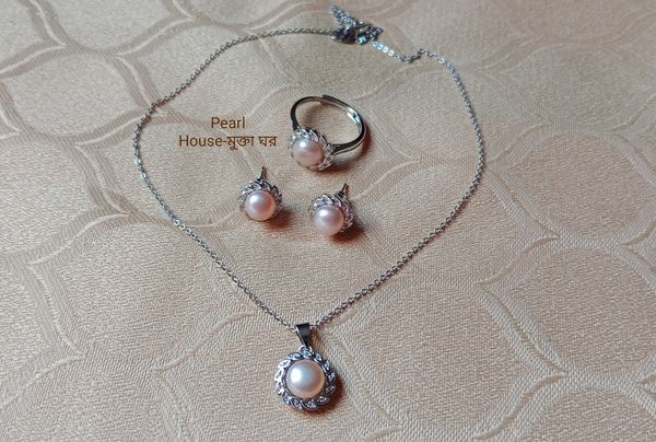 Pearl Pendendt Set