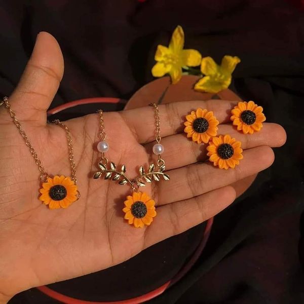 Pendant+Earring+Bracelet+Finger Ring