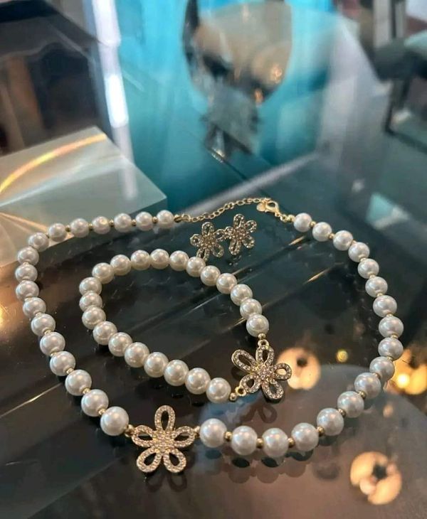 Pendant+Earring+Bracelet