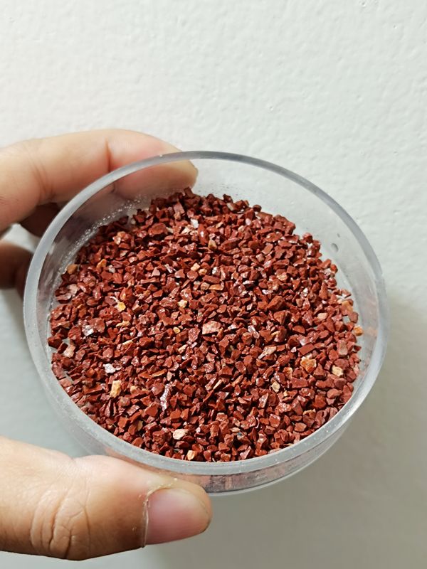 Red mini gravel (1 kg)
