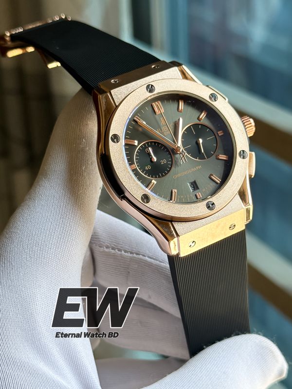 HUBLOT GREY DIAL RG CASE BLACK SILICON BELT