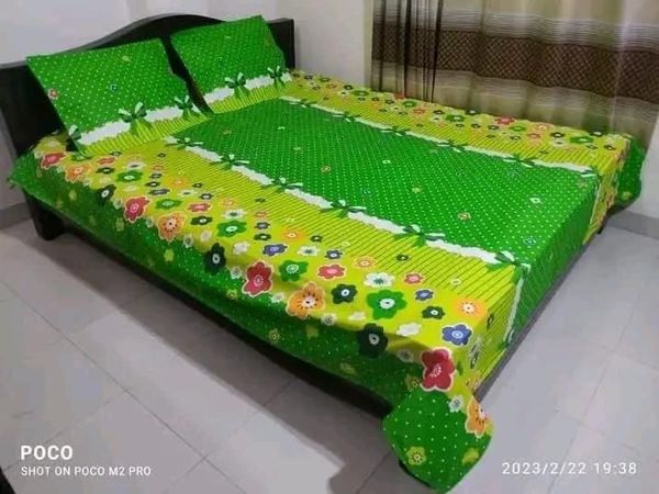 বাজেট বন্ধুত্বপূর্ণ বিছানার চাদর
