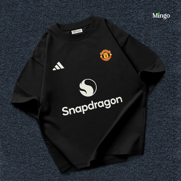 MANU - Black Dropshoulder Tshirt