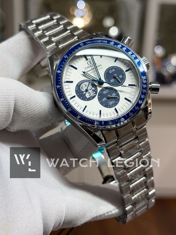 OMEGA CHAIN CHRONOGRAPH SNOOPY EDITION