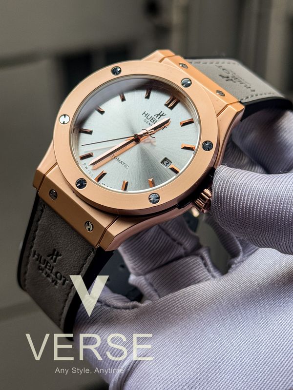 Hublot Classic Fusion Auto Velvet RG Grey